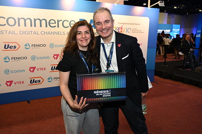 Marcos Pueyrredon, autor de la colección de libros Génesis de un Futuro Digital, junto a Tanita Miguel, Directora de eContentLAB